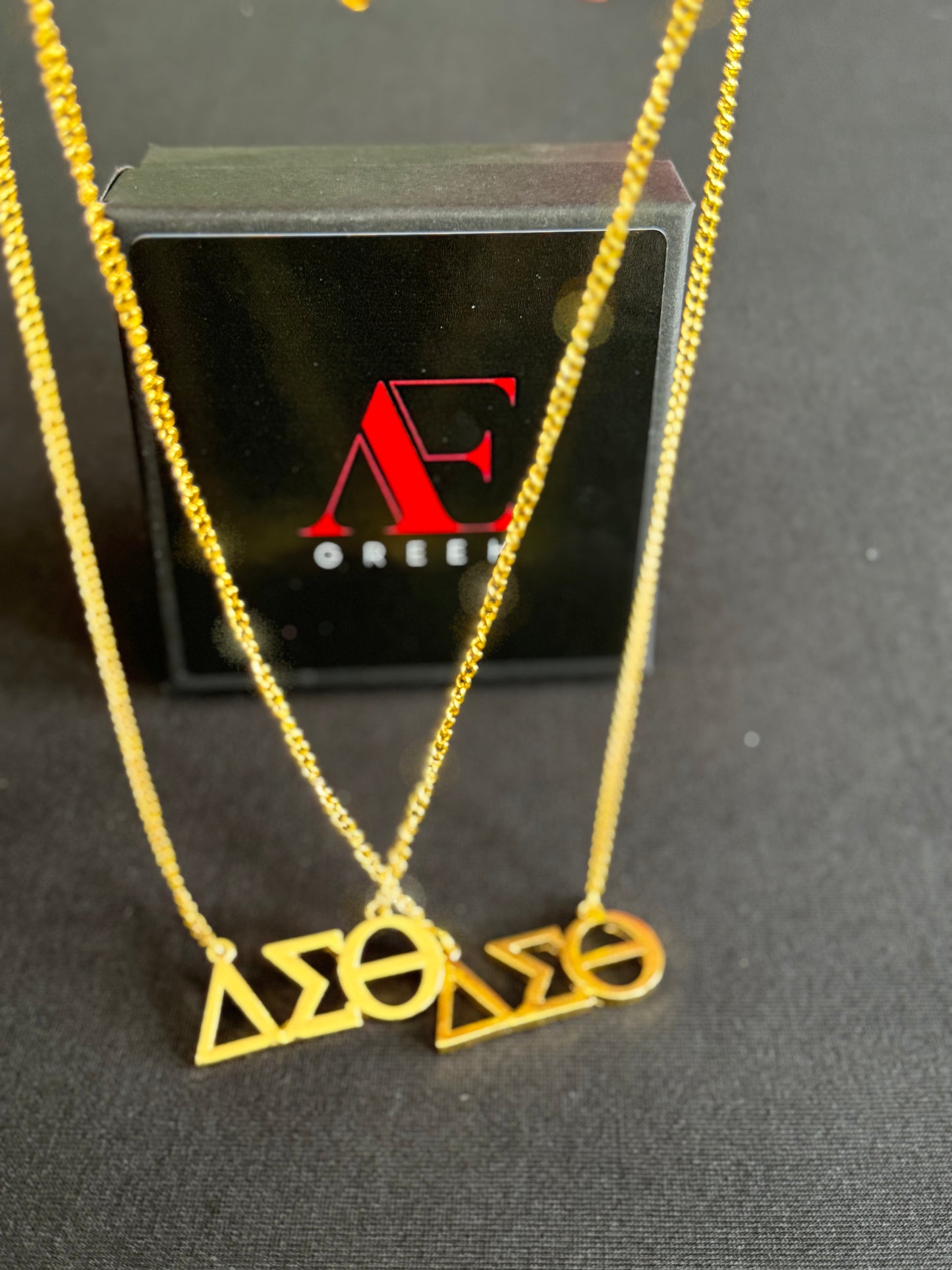 Delta Sigma Theta ΔΣΘ Necklace (Gold)